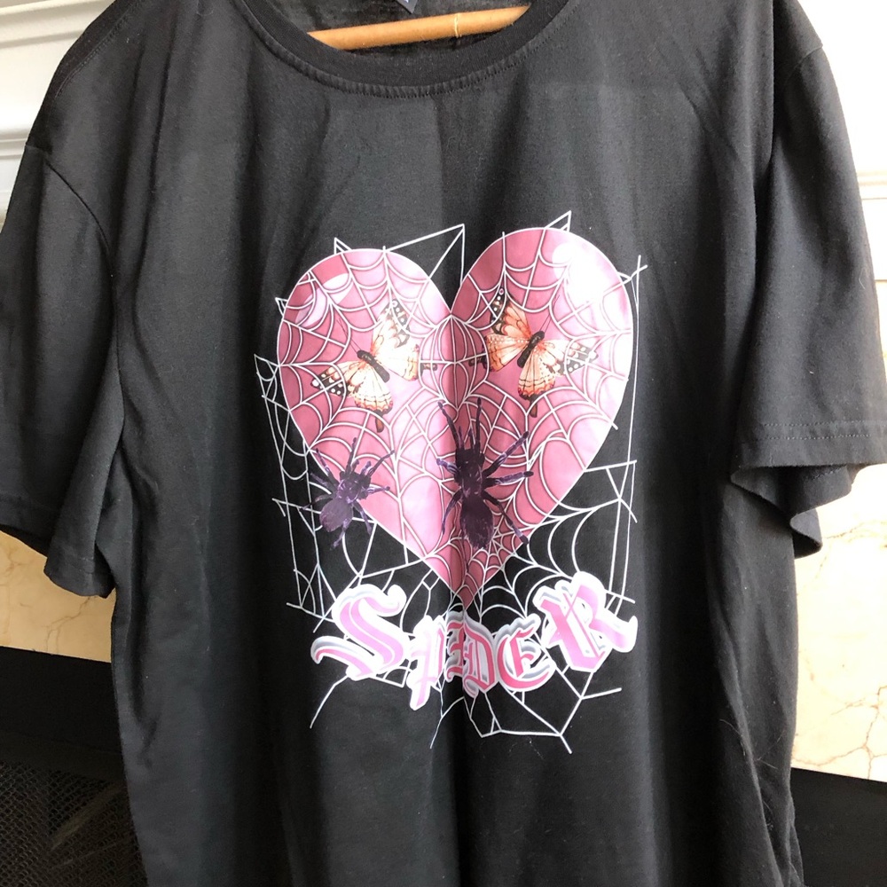 Black, unisex  printed t-shirt